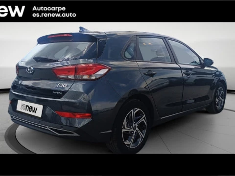 Hyundai i30   1.0 TGDI Essence 120