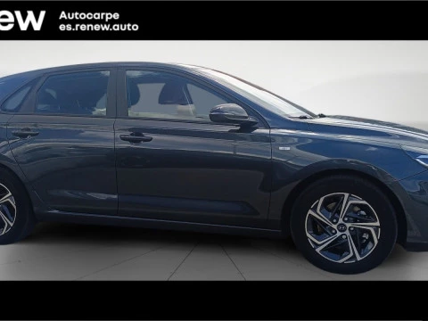 Hyundai i30   1.0 TGDI Essence 120