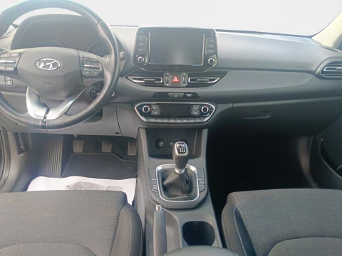 Hyundai i30   1.0 TGDI Essence 120