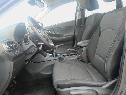 Hyundai i30   1.0 TGDI Essence 120