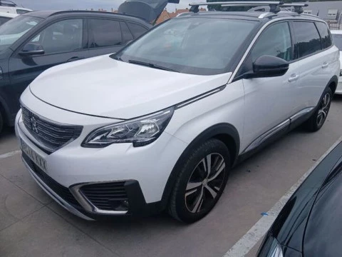 Peugeot 5008 Allure BlueHDi 96kW (130CV) S&S EAT8