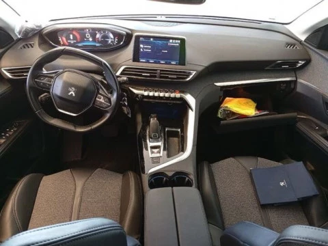 Peugeot 5008 Allure BlueHDi 96kW (130CV) S&S EAT8