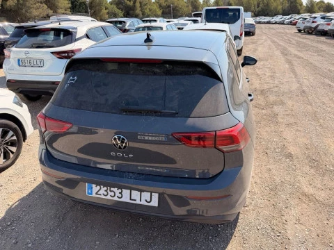 Volkswagen Golf Life 1.0 TSI 81kW (110CV)