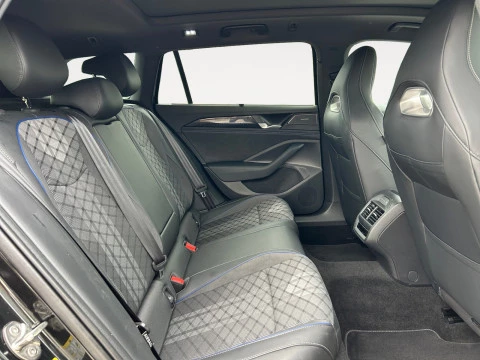 Volkswagen Passat R-Line 2.0 TDI 142kW (193 CV)4Motion DSG