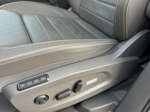 Volkswagen Multivan Highline Corto 2.0 TSI 150kW BMT DSG 4M