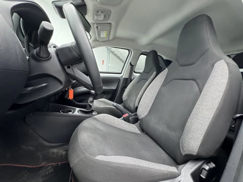 Toyota Aygo X Cross 1.0 VVT-I 72CV Play