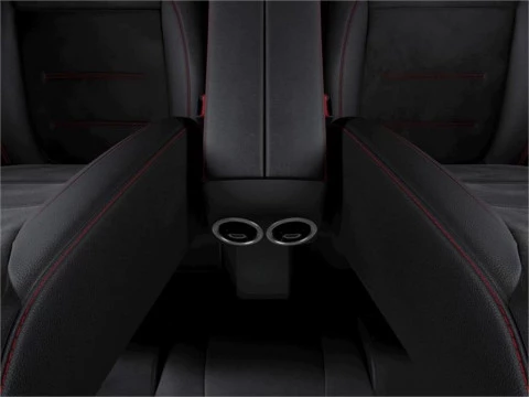 Mercedes-Benz GLA 200 D