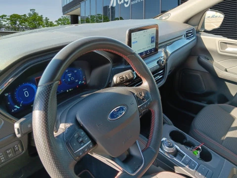 Ford Kuga ST-Line 2.5 Duratec FHEV 140kW Auto