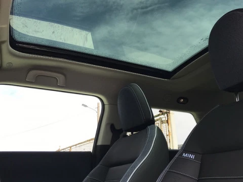 MINI Cooper  SE 160 kW (218 CV)