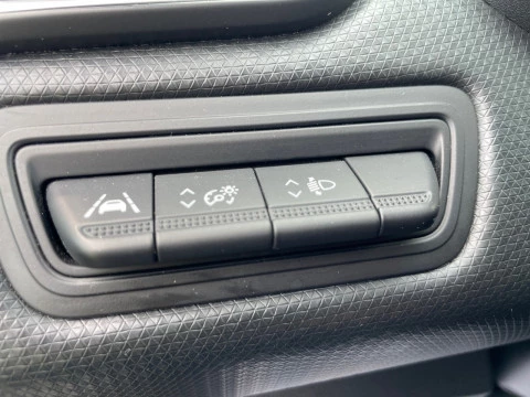 Renault Clio Intens TCe 67 kW (91CV)