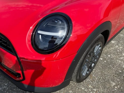 MINI Cooper C 115 kW (156 CV)
