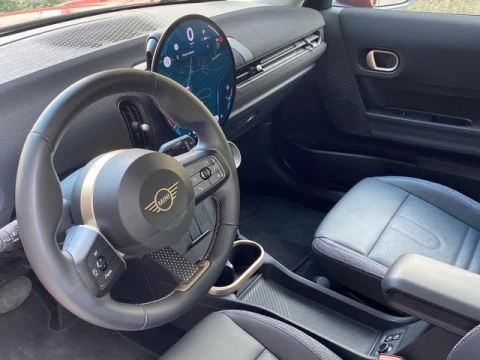 MINI Cooper C 115 kW (156 CV)