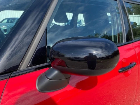 MINI Cooper C 115 kW (156 CV)