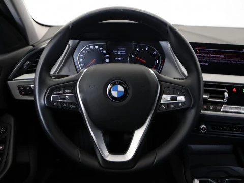 BMW SERIES 1 1.5 116D 5P