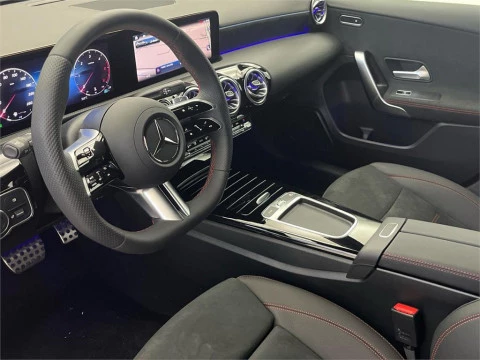 Mercedes-Benz Clase A 200 d Compacto