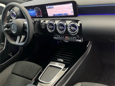 Mercedes-Benz Clase A 200 d Compacto