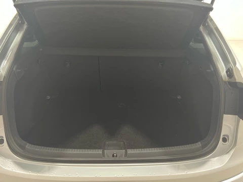 Volkswagen Taigo R-Line 1.0 TSI 81kW (110CV) DSG