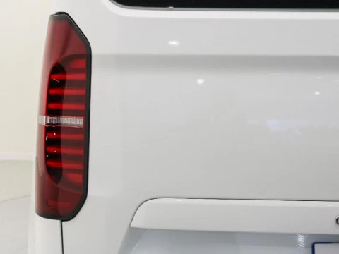 Volkswagen Caravelle 2.0 TDI AUTO SWB 150 4P 7 PLAZAS