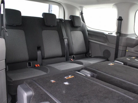 Volkswagen Caravelle 2.0 TDI AUTO SWB 150 4P 7 PLAZAS