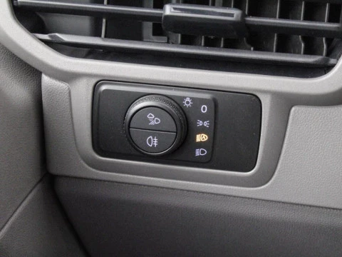 Volkswagen Caravelle 2.0 TDI AUTO SWB 150 4P 7 PLAZAS