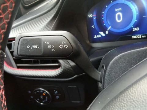 Ford Puma 1.0 EcoBoost MHEV ST-Line X Auto 114 kW (155 CV)