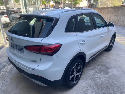 MG ZS Hybrid+ Luxury