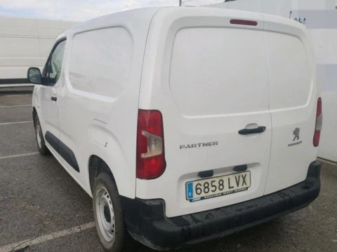 Peugeot Partner Pro Standard 600kg BlueHDi 73kW furgón