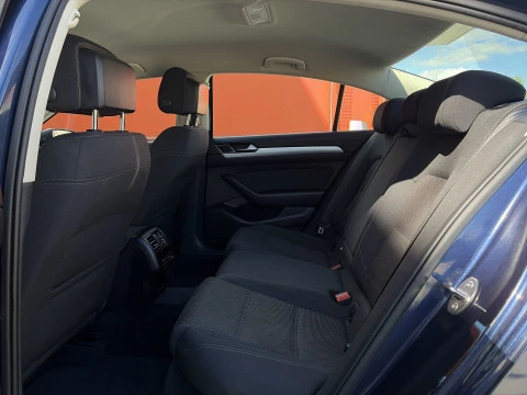 Volkswagen Passat Advance 2.0 TDI BMT 110 kW (150 CV)