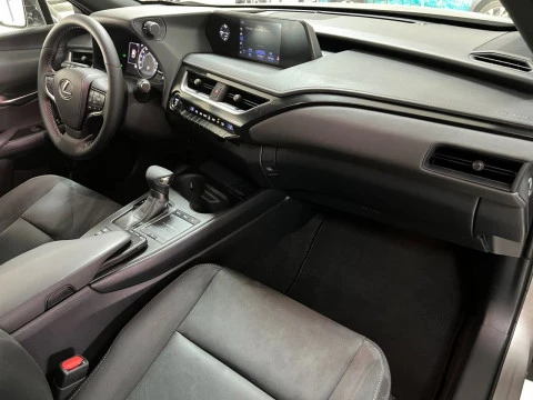 Lexus UX 2.0 250h Business Navigation