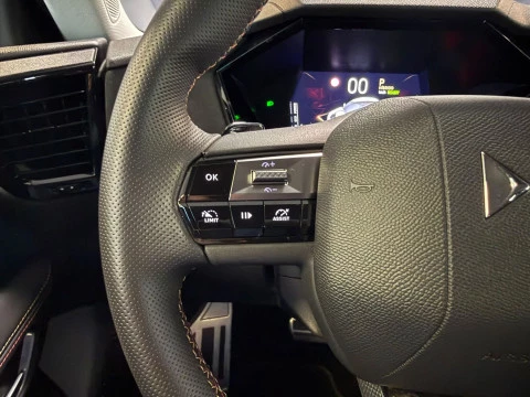 DS 4 E-TENSE 225 PERFORMANCE LINE