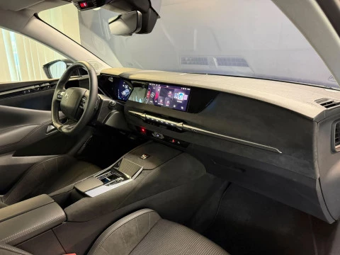 DS 4 E-TENSE 225 PERFORMANCE LINE