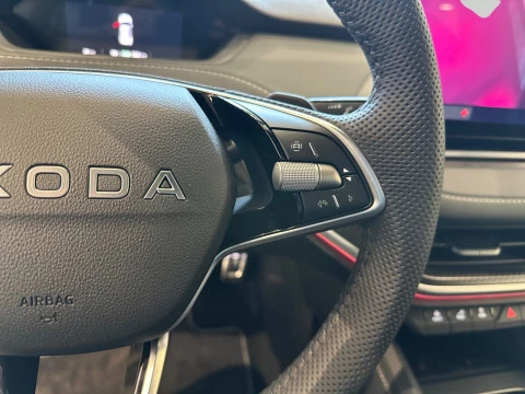 Skoda Elroq 210 KW 82 KWH (77 KWH NETA) SPORTLINE