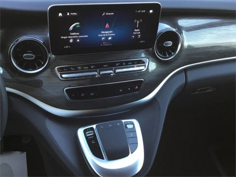 Mercedes-Benz EQV 300 Largo