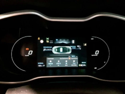 MG ZS EV Luxury Std Range