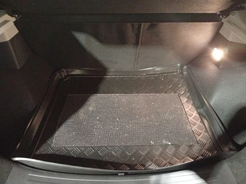 MG ZS EV Luxury Std Range