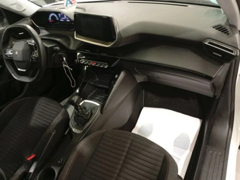 Peugeot 2008 Active BlueHDI 81kW (110CV)