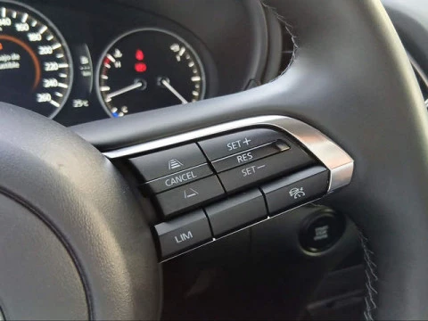 Mazda CX-30 e-Sky G MHEV Centre-Line AT 103 kW (140 CV)