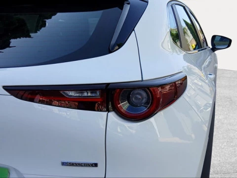Mazda CX-30 e-Sky G MHEV Centre-Line AT 103 kW (140 CV)