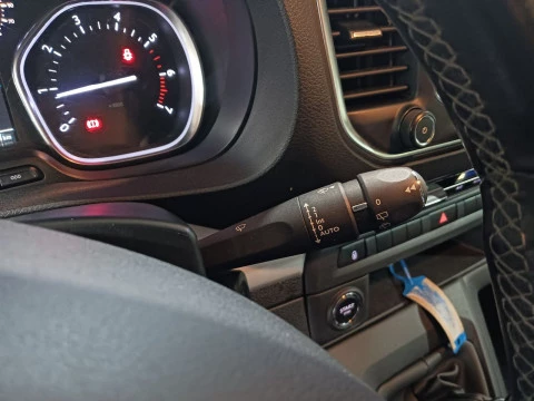 Citroën ë-Spacetourer Spacetourer talla M HDI 2.0 150cv Rip-Curl