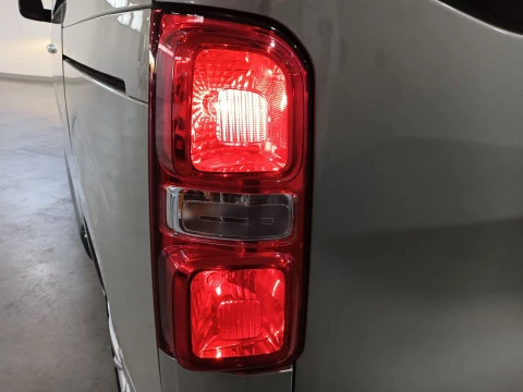 Citroën ë-Spacetourer Spacetourer talla M HDI 2.0 150cv Rip-Curl