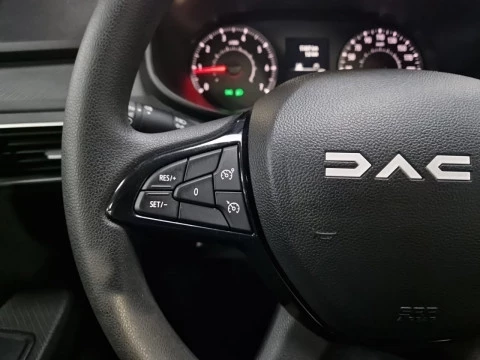 Dacia Jogger Essential 74kW (100CV) ECO-G 5 plazas