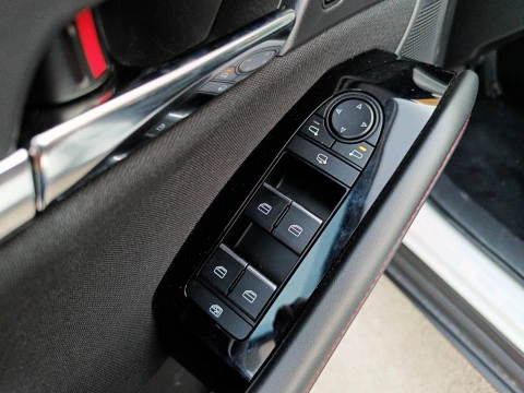 Mazda CX-30 2025 2.5L E-SKYACTIV G 103KW (140CV) 6MT FWD HOMURA (SIN