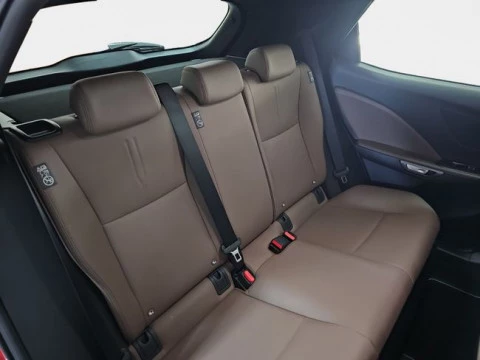 Lexus LBX 1.5 136cv HEV Elegant+