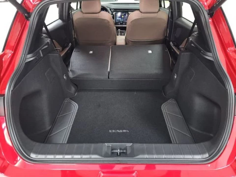 Lexus LBX 1.5 136cv HEV Elegant+