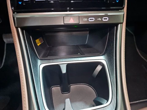 Lexus LBX 1.5 136cv HEV Elegant+