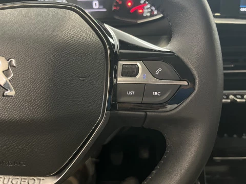 Peugeot 208 PureTech 73kW (100CV) Allure