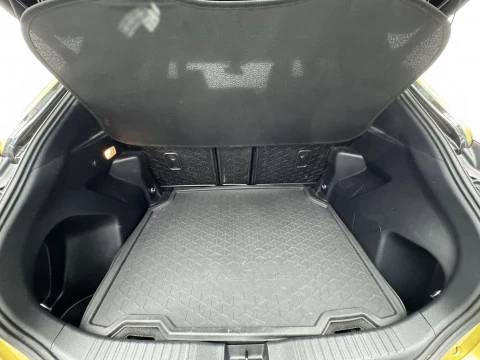 Toyota Yaris Cross 1.5 120H Premiere Edition