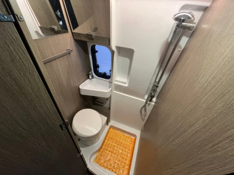 CHALLENGER VANY VANY 114 MAX START EDITION