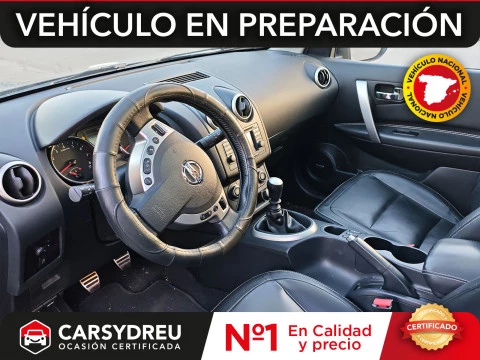 Nissan Qashqai 2.0 TEKNA PREMIUM 4X2 17