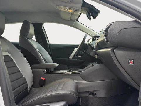 Citroën C4 Hybrid 145 Business Edition e-DCS6 107 kW (145 CV)